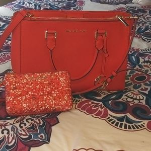 Authentic Michael Kors purse & wallet